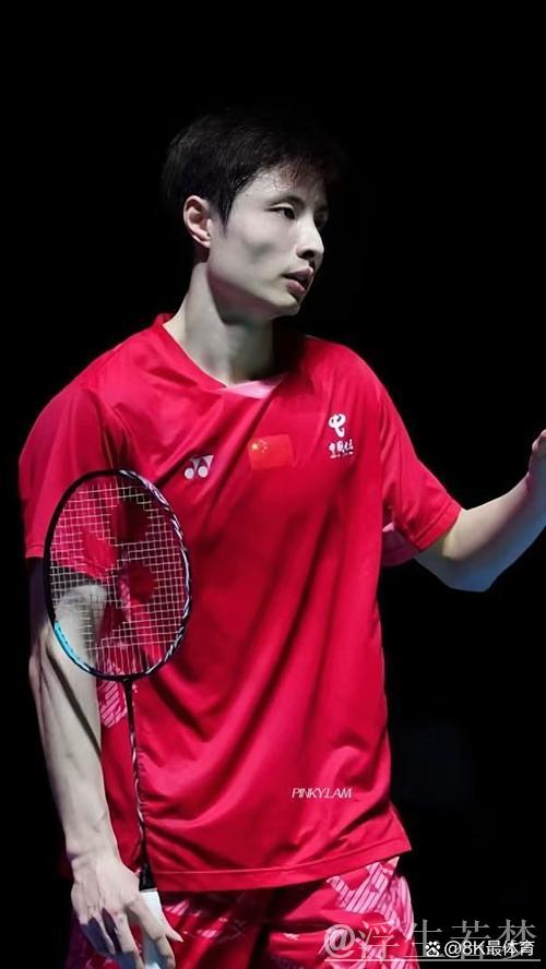 石宇奇逆风翻盘击败李诗沣 挺进中国公开赛男单四强 石宇奇逆风翻盘击败李诗沣 挺进中国公开赛男单四强