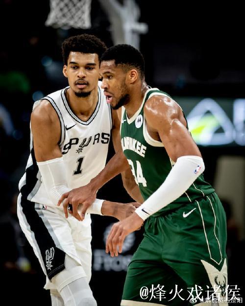 文班亚马26+13福克斯31分 马刺客场战胜爵士 文班亚马26+13福克斯31分 马刺客场战胜爵士